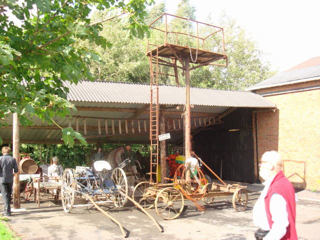 http://www.thamerken.be/images/uitstappoperinge08/2008%20024.jpg
